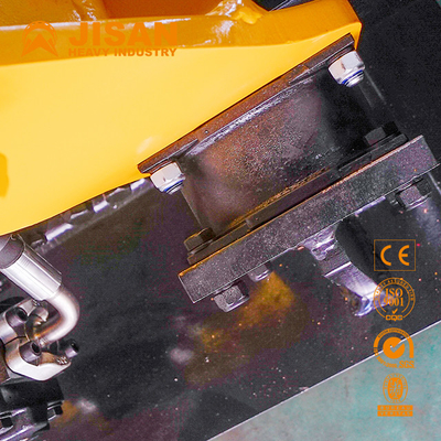 Heavy Duty 0.6mpa Hydraulic Compactor Machine With Air Cooled Diesel Engine