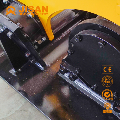 Heavy Duty 0.6mpa Hydraulic Compactor Machine With Air Cooled Diesel Engine