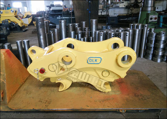 Push Type Excavator Quick Coupler 380-420mm Pin Distance For  PC120