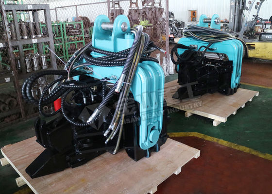 2800 Rpm Vibratory Pile Hammer , 30 Ton  Vibratory Hammer Pile Driver